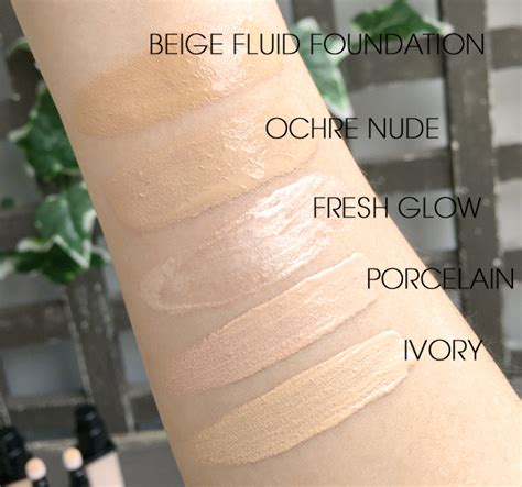 burberry fresh glow compact foundation swatch|burberry fresh glow review.